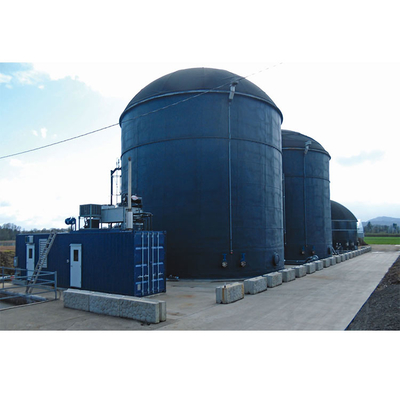 Serbatoio del digestore anaerobico con vernice spray anticorrosiva Installazione in loco